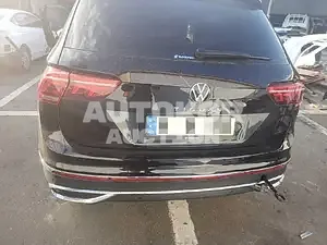 2021, Volkswagen / Tiguan, VIN: WVGZZZ5NZMW542918, 20000 км., diesel, 1968 куб.см.