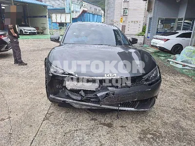 2023, Kia / ev6, 45247 км., electric