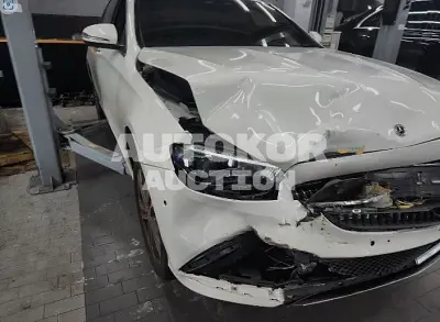 2022, Mercedes-Benz / E 350, VIN: W1KZF8GB2NB046538, 2947 км., hybrid