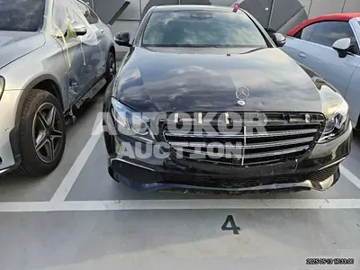 2019, Mercedes-Benz / E 300, 54379 км., gas