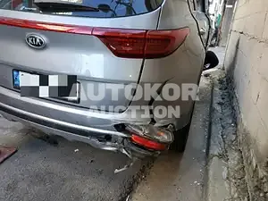 2020, Kia / Sportage, VIN: KNAPN813BMK888450, 40000 км., diesel