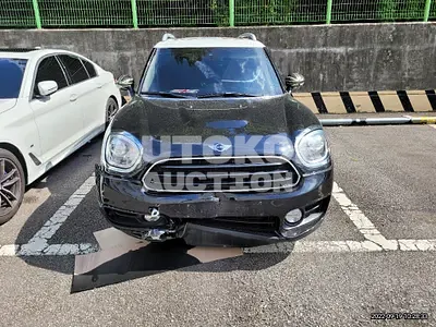 2018, MINI / Countryman, VIN: WMWYT9107J3D76952, 74692 км., diesel