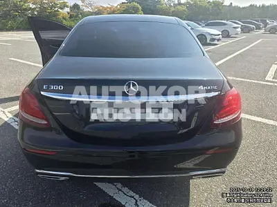 2017, Mercedes-Benz / E 300, 96881 км., gas