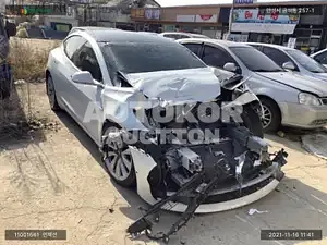 2020, Tesla / Model 3, VIN: 5YJ3E1EB0LF649169, electric