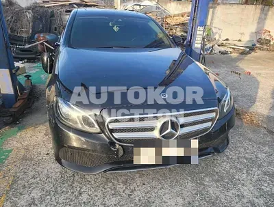 2017, Mercedes-Benz / E 200, gas
