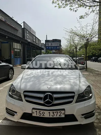 2026, Mercedes-Benz / C 220, 144987 км., diesel