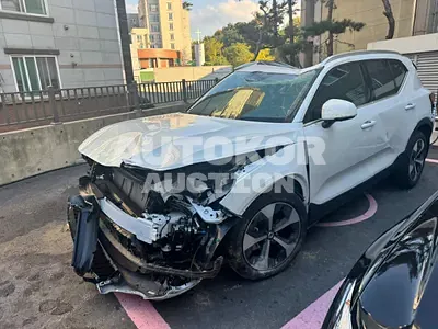 2024, Volvo / XC40, VIN: YV1XZK921S2478157, hybrid