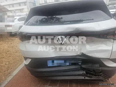 2023, Volkswagen / ID.4, 8761 км., electric