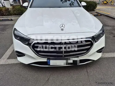 2024, Mercedes-Benz / e300, 25000 км., gas
