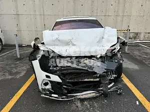 2022, Audi / e-tron, VIN: WEUZZZFZ8NP044346, electric
