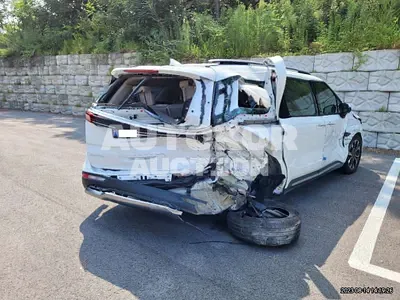 2023, Kia / Carnival, VIN: KNANE813BPS277145, 11671 км., gas