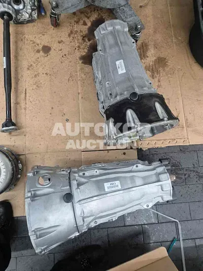 2023, Mercedes-Benz / E 350, unknown