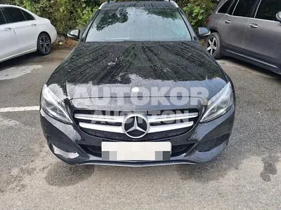 2016, Mercedes-Benz / C 220, 90479 км., diesel
