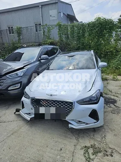 2018, Genesis / G70, 81839 км., gas, 2000 куб.см.
