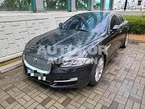 2017, Jaguar / XJ, VIN: SAJAA1295HNW13007, 60000 км., diesel, 2993 куб.см.