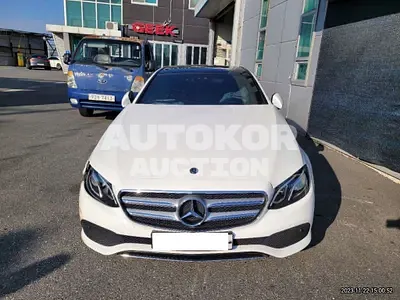 2019, Mercedes-Benz / E 300, VIN: WDDZF4JB4KA685085, 40235 км., gas