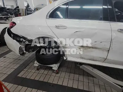 2022, Mercedes-Benz / E 350, VIN: W1KZF8GB7NB097713, 43444 км., gas