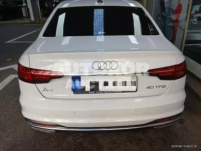 2023, Audi / A4, 4500 км., gas