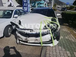 2015, Kia / K5, VIN: KNAGX417GGA013041, 55473 км., gas, 1591 куб.см.