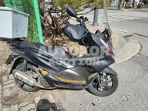 2022, BMW / 125, 20000 км., gas