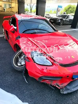 2023, Porsche / Cayman, 100000 км., gas