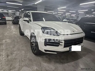 2024, Porsche / Cayenne, VIN: WP1AA29Y5RDA24093, 2957 км., gas