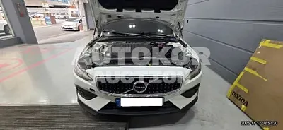 2022, Volvo / v60cc, 23436 км., gas