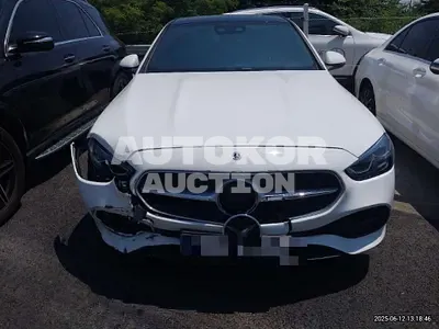 2024, Mercedes-Benz / C 200, 6878 км., diesel