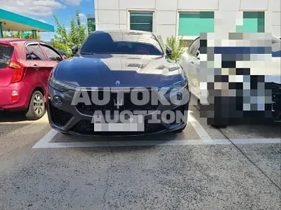 2021, Maserati / Levante, 35729 км., gas