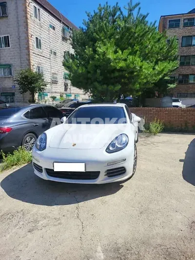 2016, Porsche / Panamera, VIN: WP0AA2977GL000440, gas