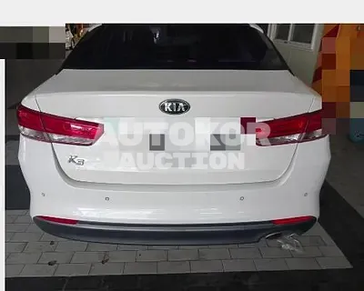 2015, BMW / B5, 131511 км., gas, 1999 куб.см.