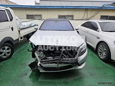 2015, Mercedes-Benz / S 500, VIN: WDDUG8CB3FA180365, 243745 км., gas