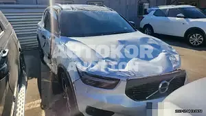 2019, Volvo / XC40, VIN: YV1XZACACL2177076, 100000 км., gas