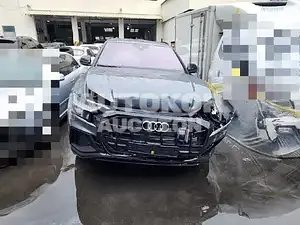 2023, Audi / Q8, 2709 км., gas, 2995 куб.см.