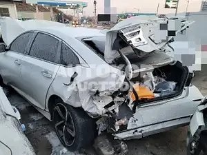 2018, Honda / Accord, VIN: 1HGCV2630JA510826, 83779 км., gas