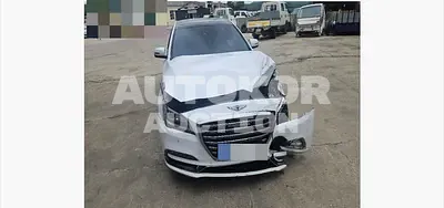 2017, Genesis / G80, 104946 км., gas, 3300 куб.см.