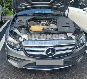 2019, Mercedes-Benz / E 300, 50000 км., gas