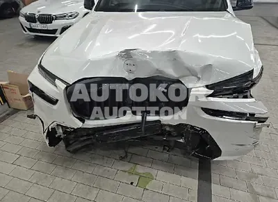 2024, BMW / X7, 65000 км., gas