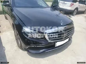 2018, Mercedes-Benz / E 400, VIN: WDDZF6GB8JA453784, gas