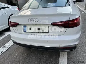 2021, Audi / A4, VIN: WAUZZZF43MN015285, 17223 км., gas