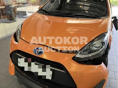 2018, Toyota / Prius C, 115000 км., hybrid, 1497 куб.см.