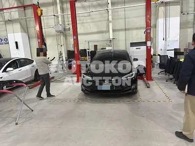 2017, Tesla / Model S, 144745 км., electric