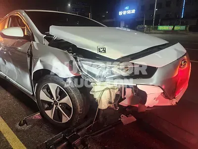 2017, Hyundai / Ioniq, VIN: KMHC851HFJU018993, 66726 км., electric