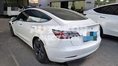 2021, Tesla / Model 3, VIN: 5YJ3E1EB0MF947674, 93278 км., electric, 236 куб.см.