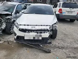 2020, BMW / Z1, 50000 км., gas