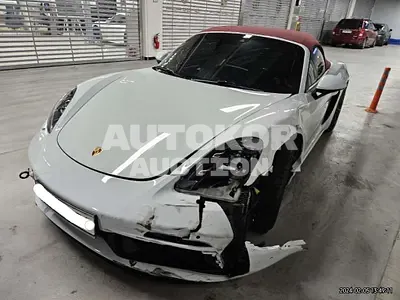 2020, Porsche / Boxster, VIN: WP0CB2987LS225276, 62209 км., gas