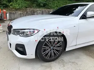 2022, BMW / 320, unknown