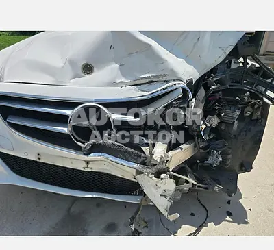 2016, Mercedes-Benz / e250, 99415 км., diesel