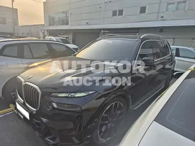 2025, BMW / x7 40i, VIN: WBA21EM07S9097688, 5321 км., hybrid, 2998 куб.см.