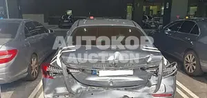 2021, Mercedes-Benz / E 300, VIN: W1KZF5EB8MA990656, hybrid